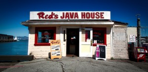 reds-java-house-1591357_640