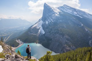 canadian-rockies-1834849_640