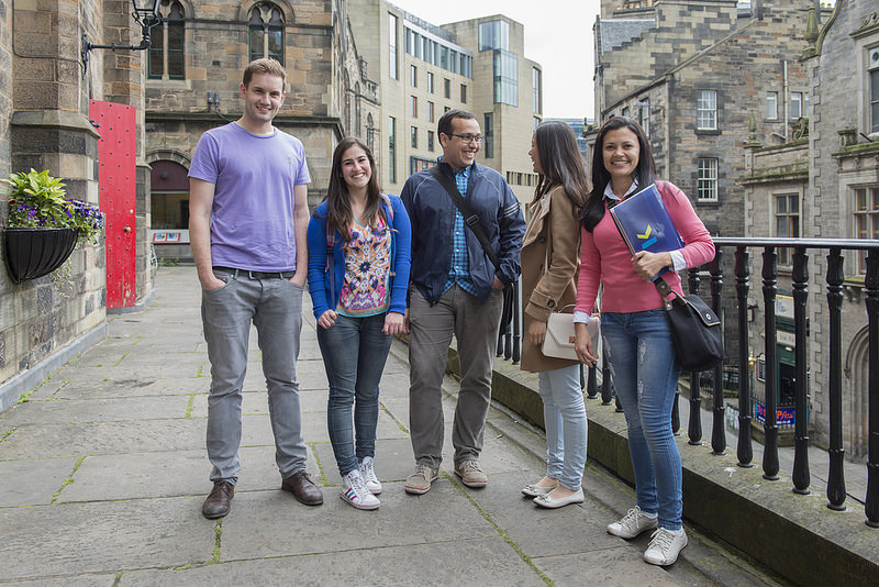 Kaplan Internationalの学校風景